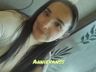 Annievanss