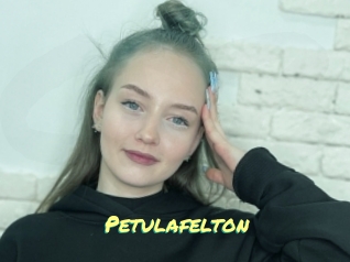 Petulafelton